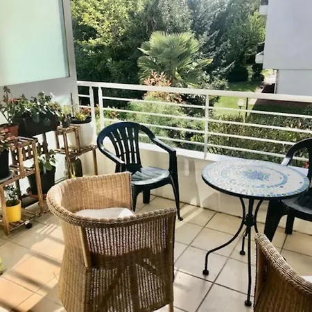 Le Bouscat: Un Superbe En Apartman Le Bouscat